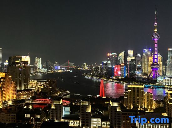 Шанхай: Waitan 333 Hotel (Nanjing East Road Subway Station)