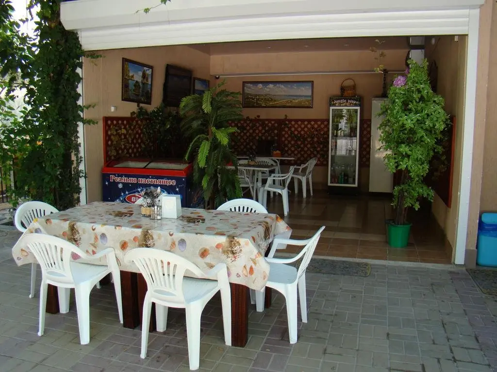 Феодосия: Elling Oazis Guest House
