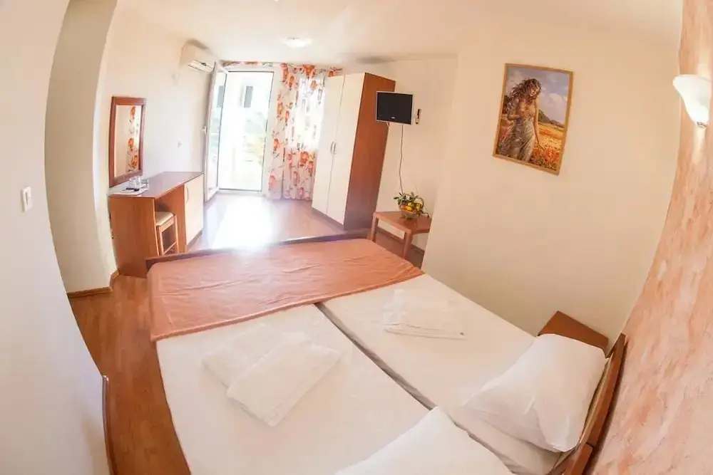 Будва: Garni Hotel Bella