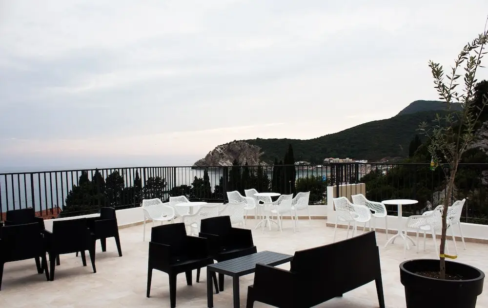 Чань: Hotel Krusik