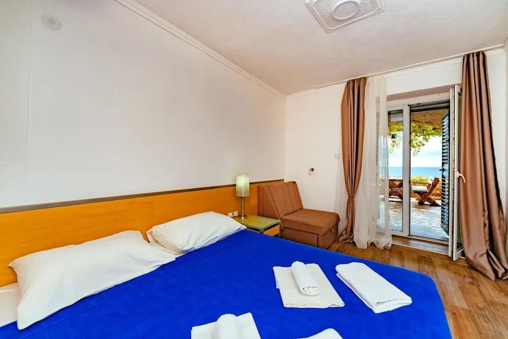 Бульярица: Hotel SaVojo