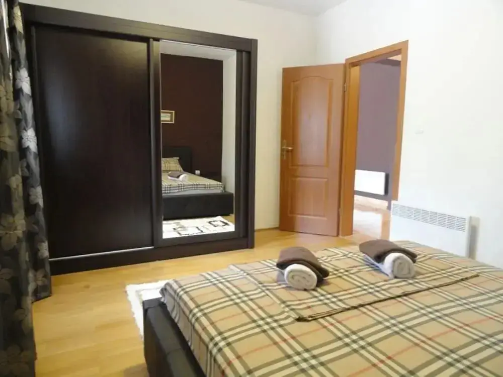 Будва: Center Budva Holiday Home