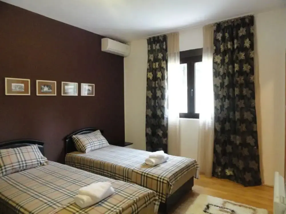 Будва: Center Budva Holiday Home