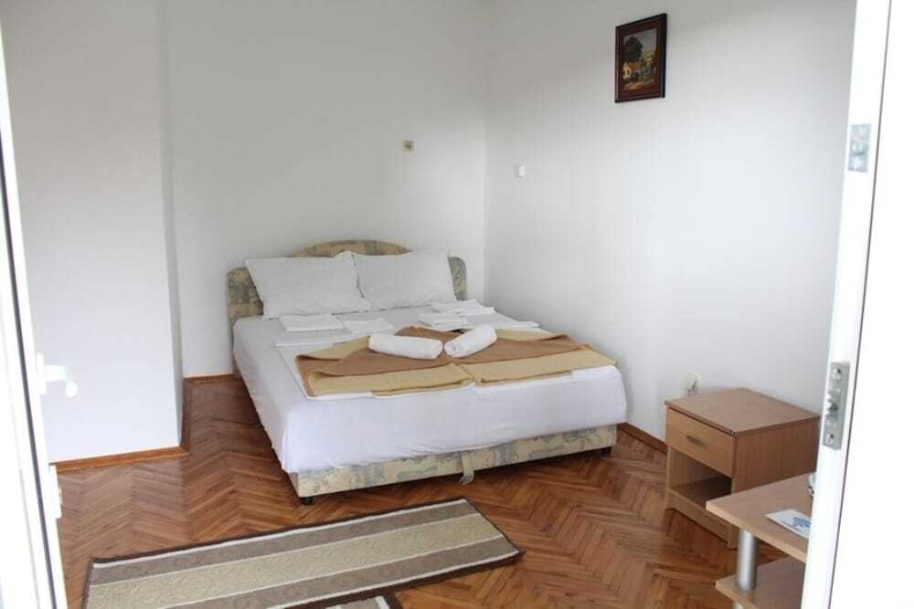Будва: Guest House Vojinovic