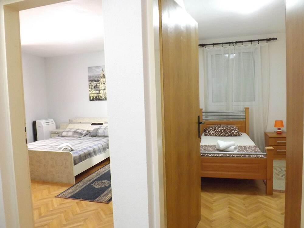 Three Bedroom Apartment With Garden — фото 1