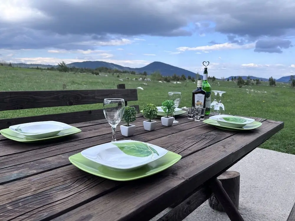 Жабляк: Cabin in Nature With View of the Durmitor Mountain