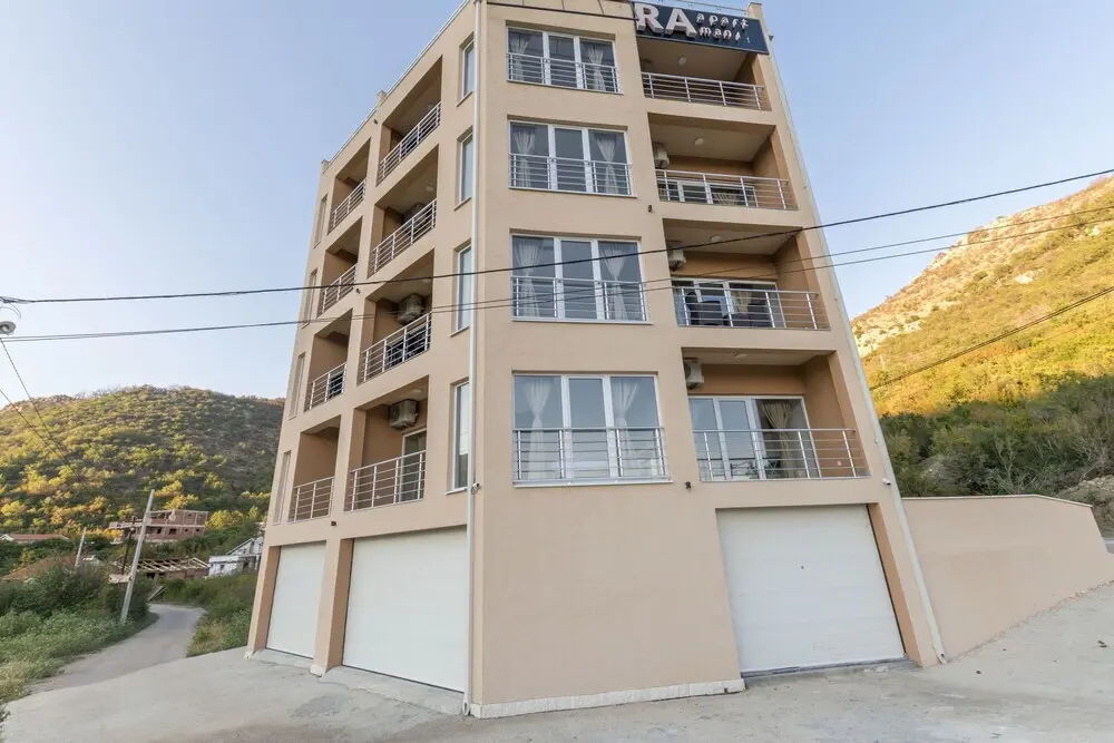 Чань: Apartments Dilara