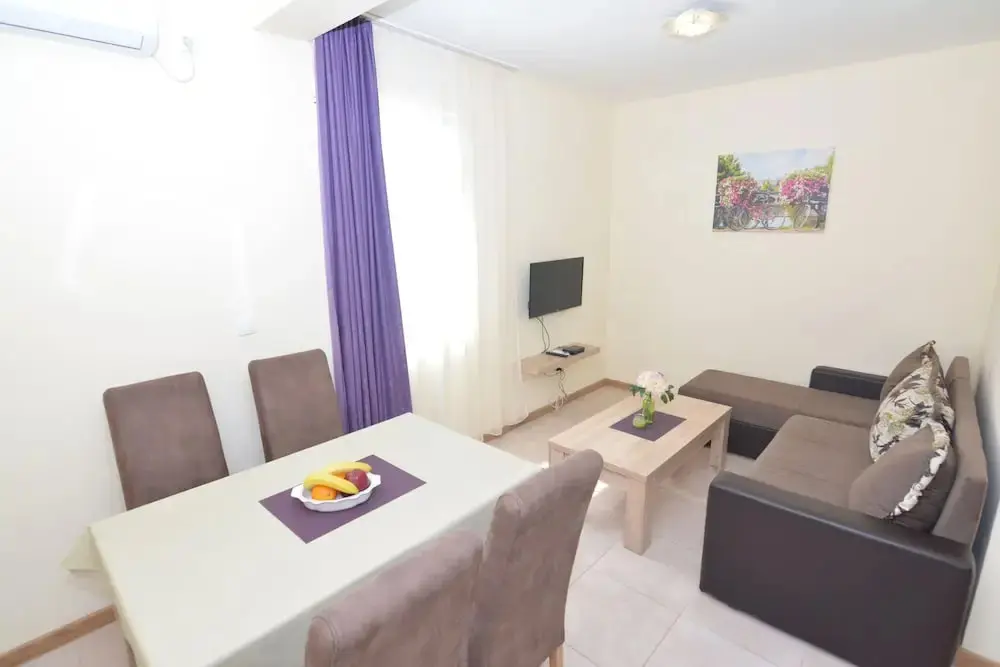 Тиват: Apartments Crnogorac