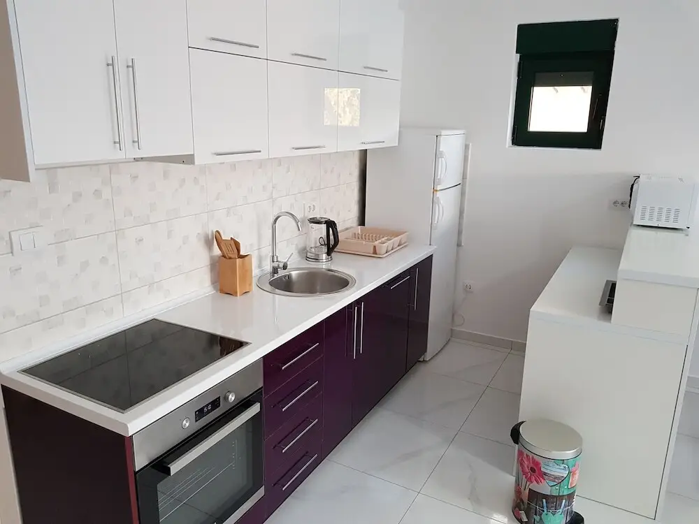 Тиват: Apartments Tivat Obala