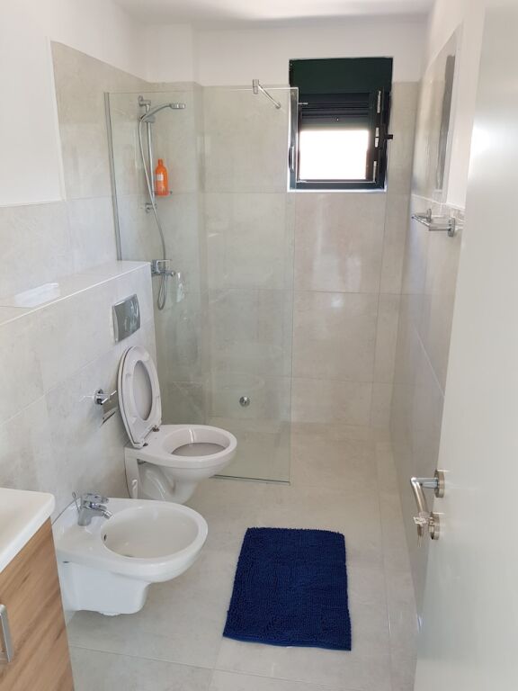 Тиват: Apartments Tivat Obala
