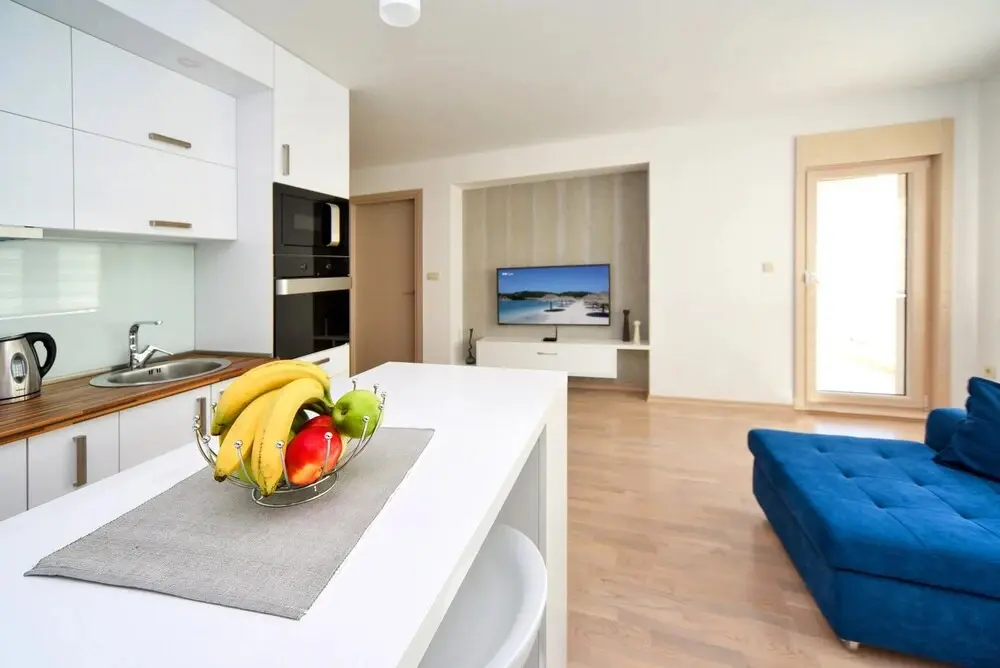 Будва: Lux Beach Apartment
