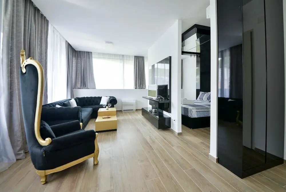 Будва: Blue Moon Apartments