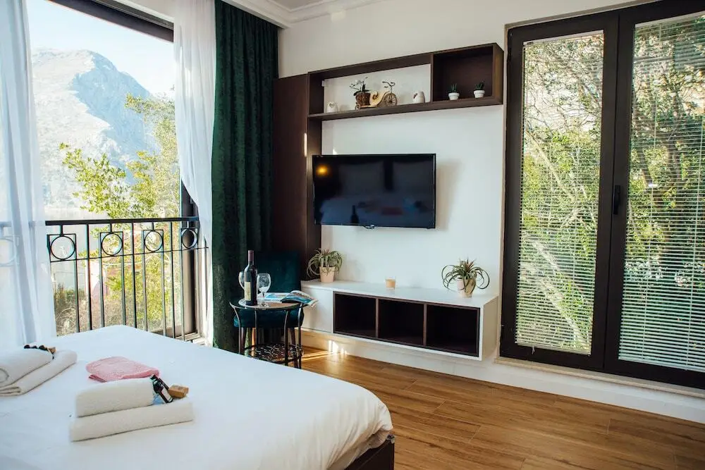 Доброта: Magical View Apartments