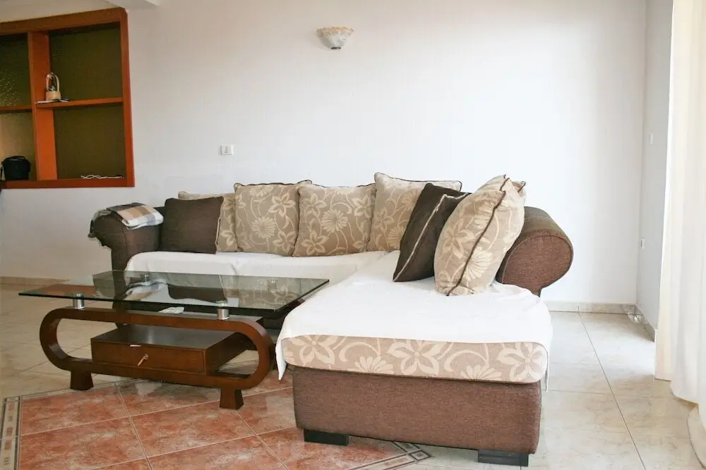 Будва: Spacious Sea View Apartment
