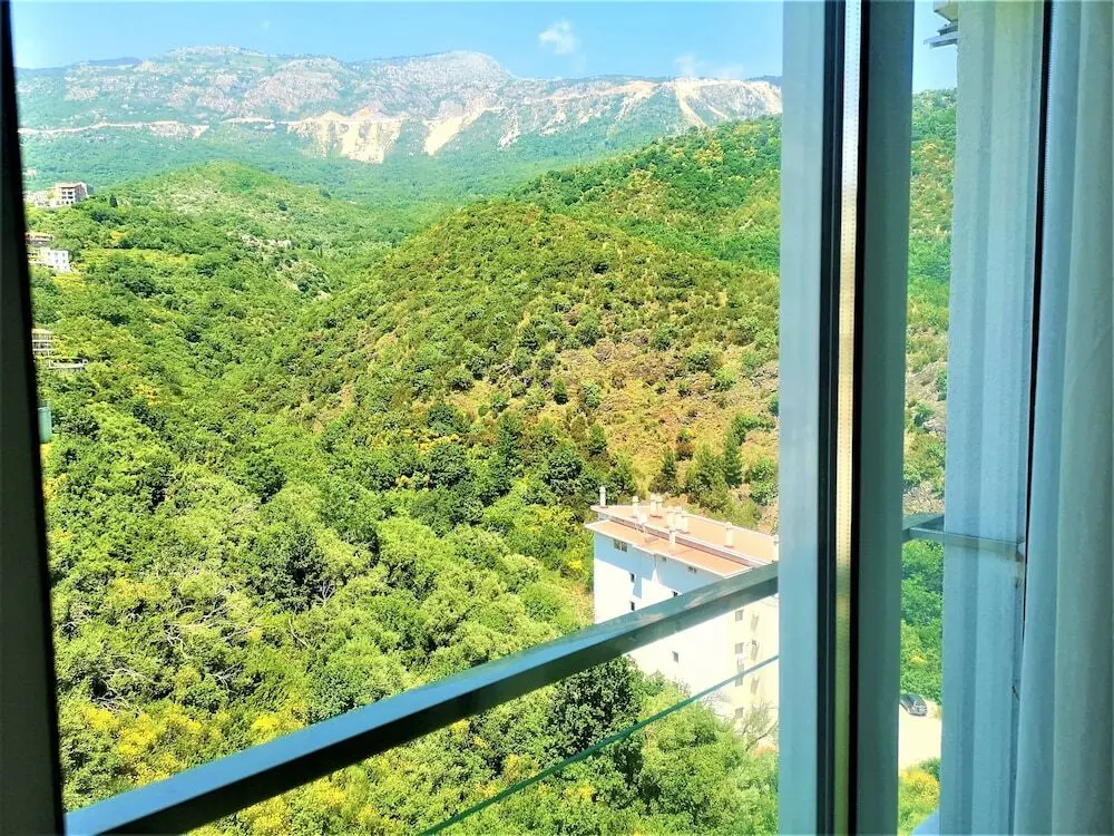 Бечичи: Seaview Brandnew Apartment in Spa Resort Budva