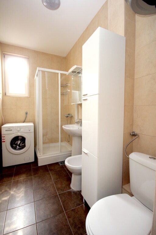 Петровац: Apartments Mirista