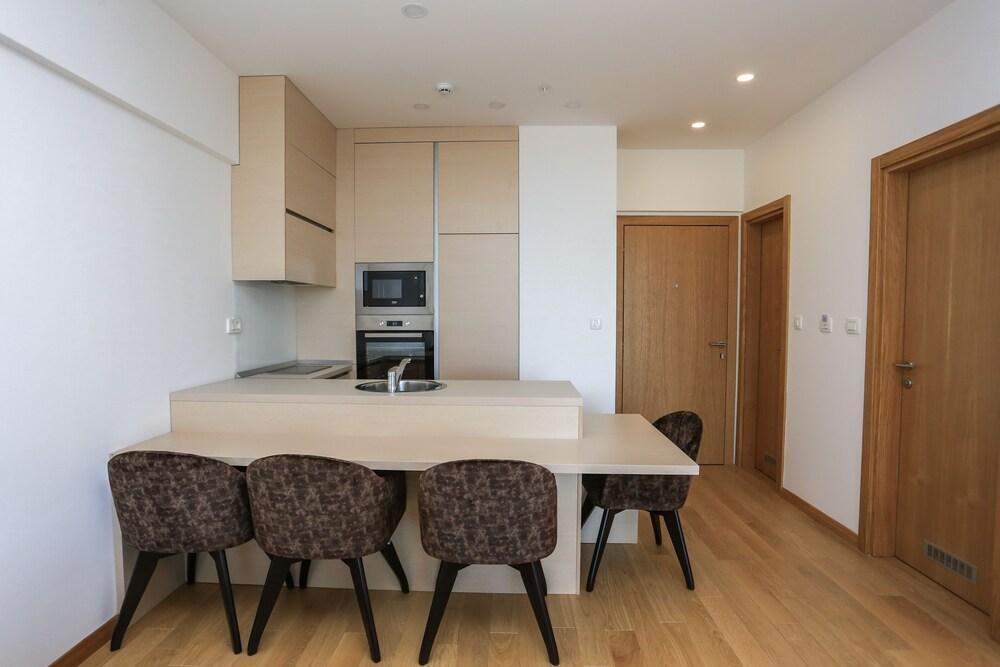 Будва: Apartments Status WOW