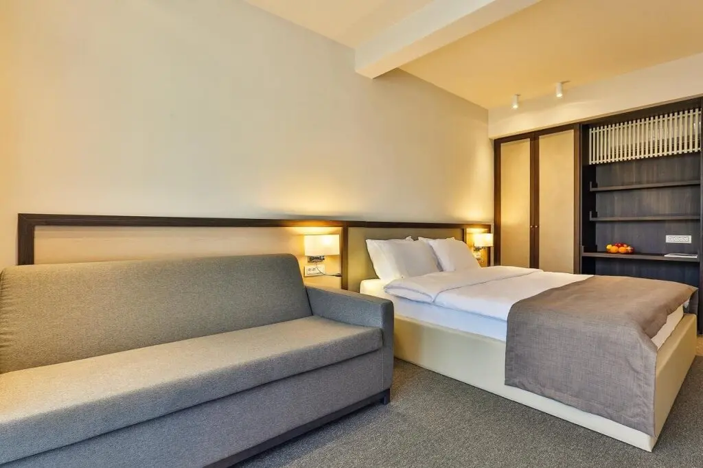 Бечичи: Hotel Bono