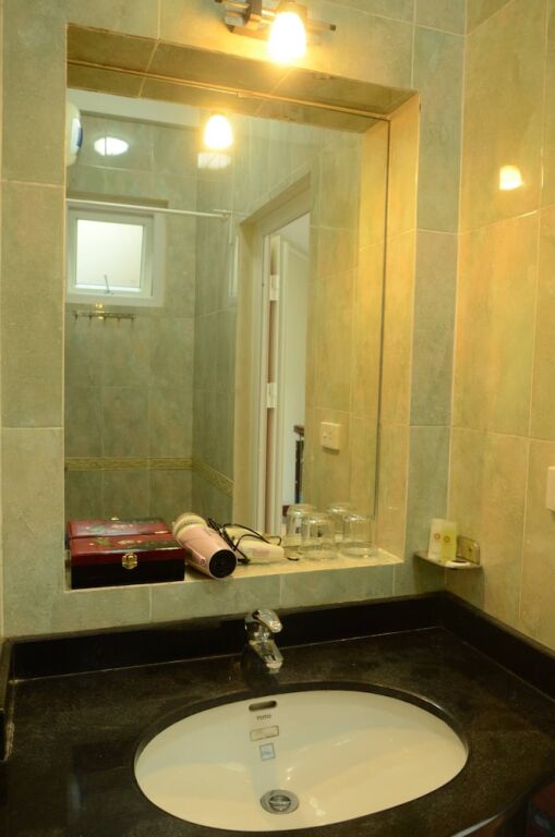 Ханой: Hotels In Hanoi Old Quarter Private Ensuite