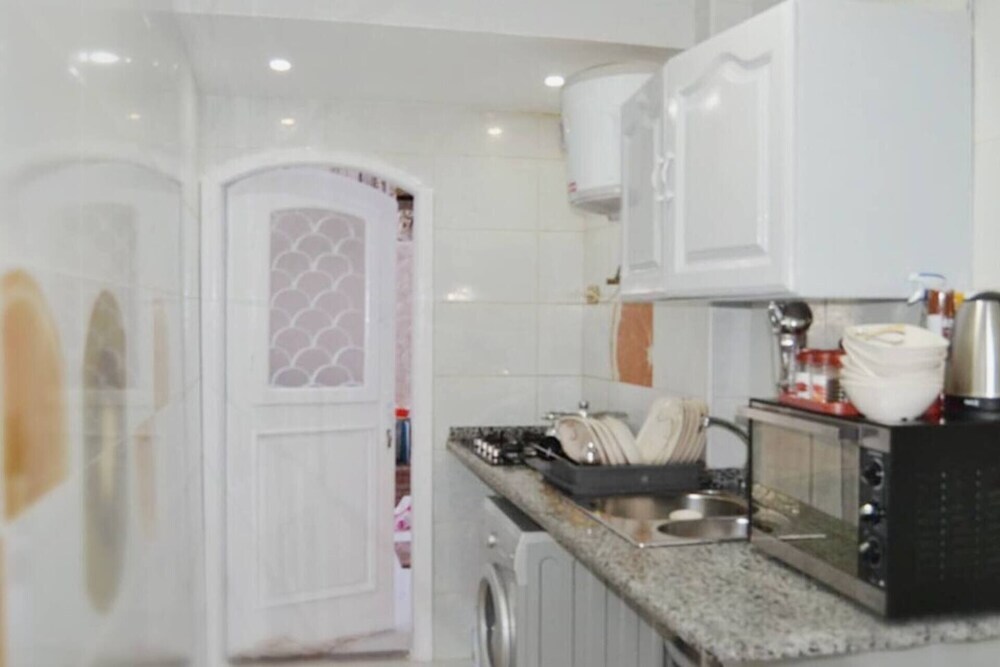 Александрия: Luxury Garden Apartment in Maamoura Beach