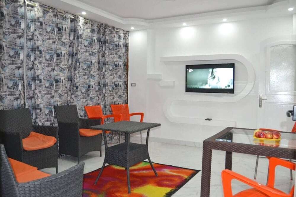 Александрия: Luxury Garden Apartment in Maamoura Beach