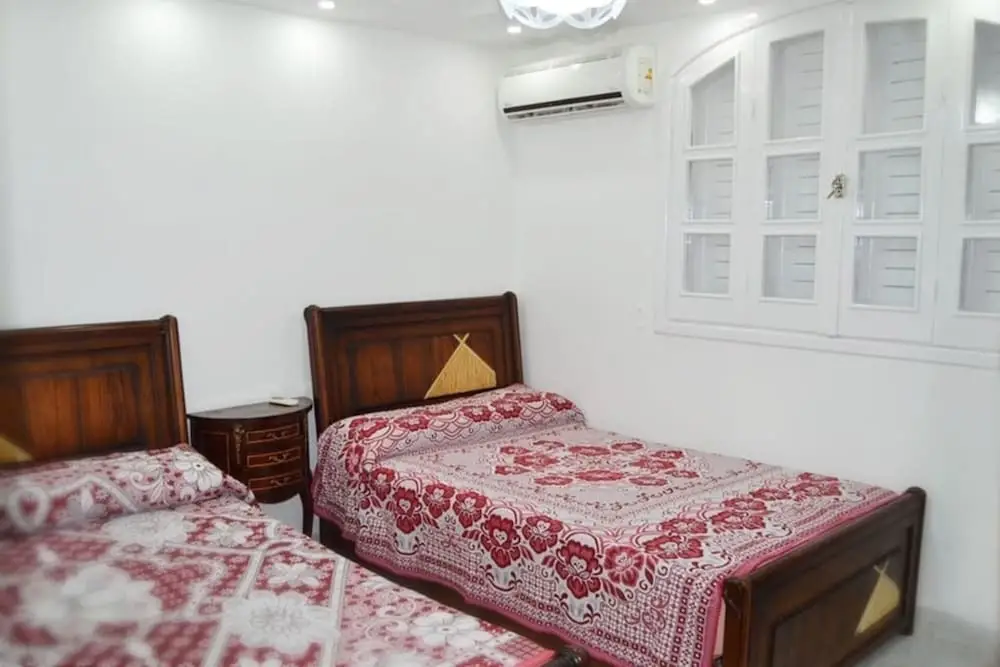 Александрия: Luxury Garden Apartment in Maamoura Beach
