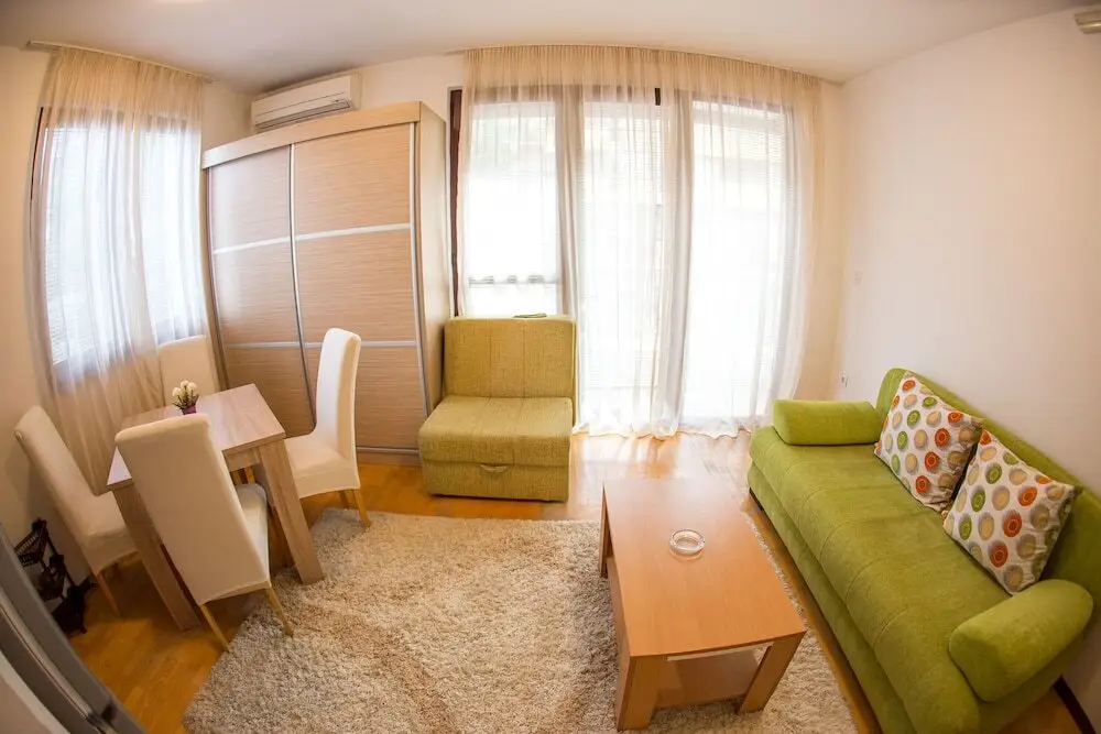 Будва: Burcak Apartment