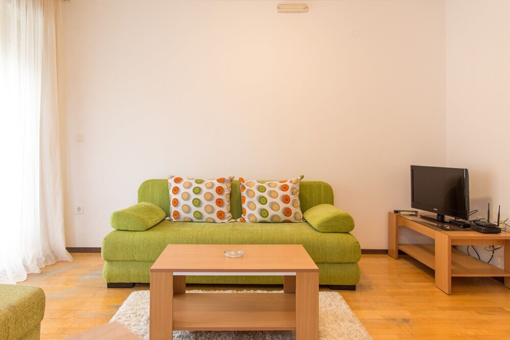 Будва: Burcak Apartment