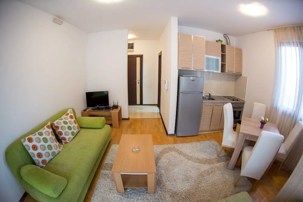 Будва: Burcak Apartment