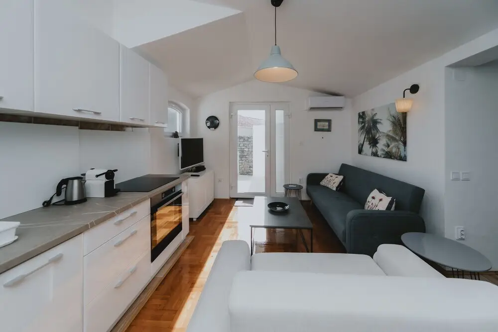 Бечичи: Panoramic apartment