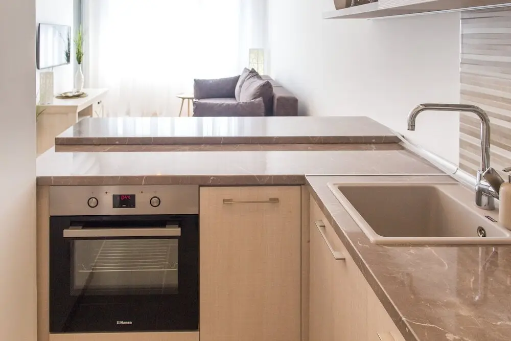 Будва: Natasha Sea View Apartment