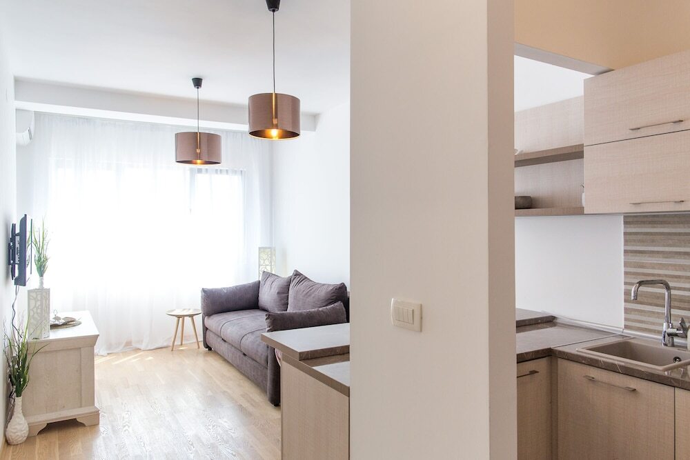 Будва: Natasha Sea View Apartment