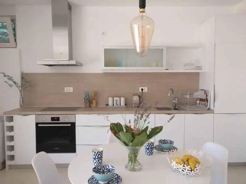 Тиват: 1-bed Large Apartment in Tivat Swiming Pool