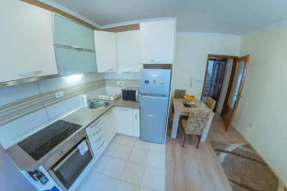 Будва: Apartment Saruro