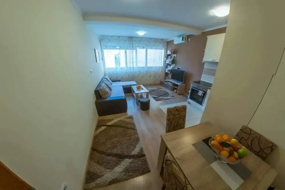 Будва: Apartment Saruro