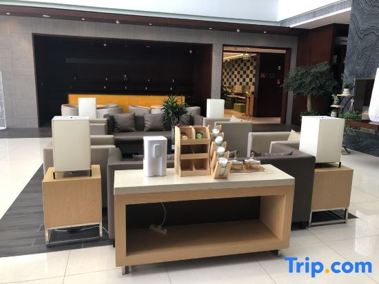 Нинбо: Haiyue Huantu Hotel (Zhongqi Store)