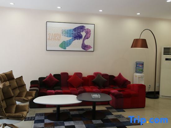 Шицзячжуан: Send hotel (shijiazhuang development zone of tianshan mountain park inn)