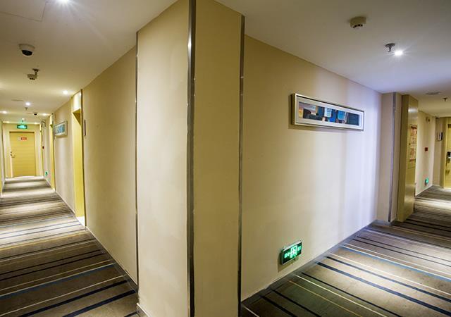Сянфань: City Comfort Inn Xiangyang Laohekou Passenger Station