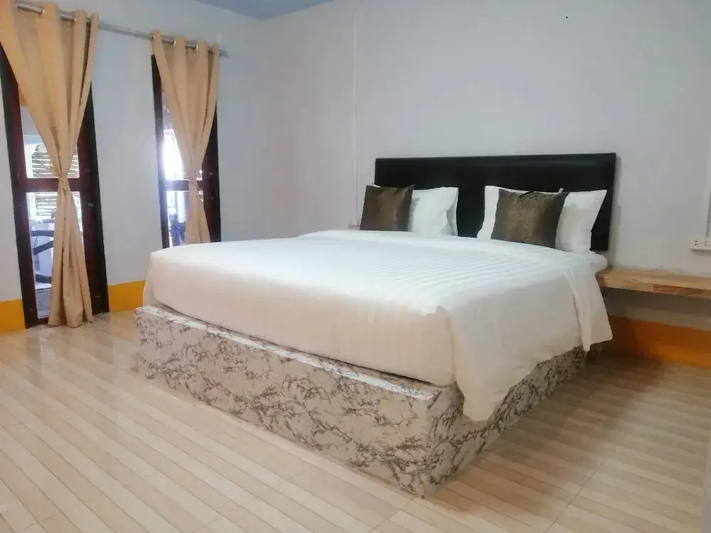 Старая часть Ланты: Kohmook boonchu boutique hotel
