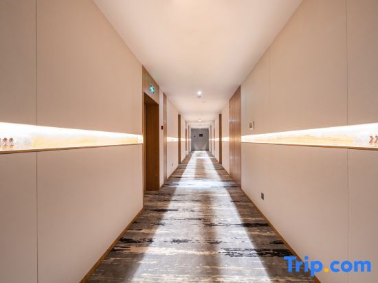 Лючжоу: Zhaosheng Hotel