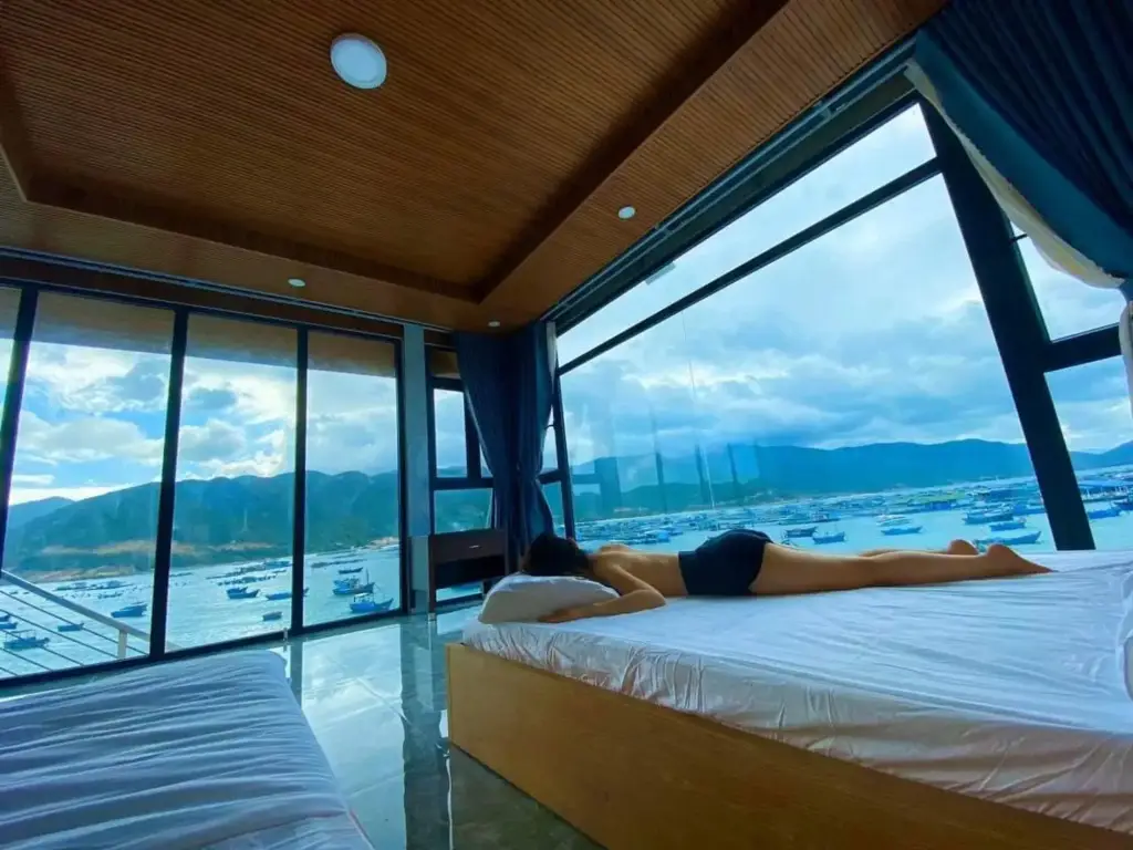 Национальный парк Nui Chua National Park: The Sea Rock Binh Hung