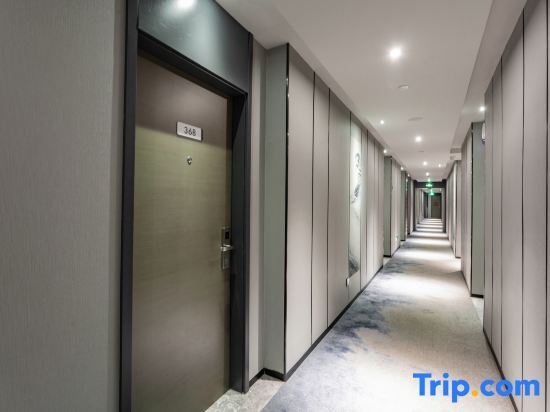 Ухань: Ease Hotel (Wuhan Zhongshan Avenue Hanzheng Street Metro Station)