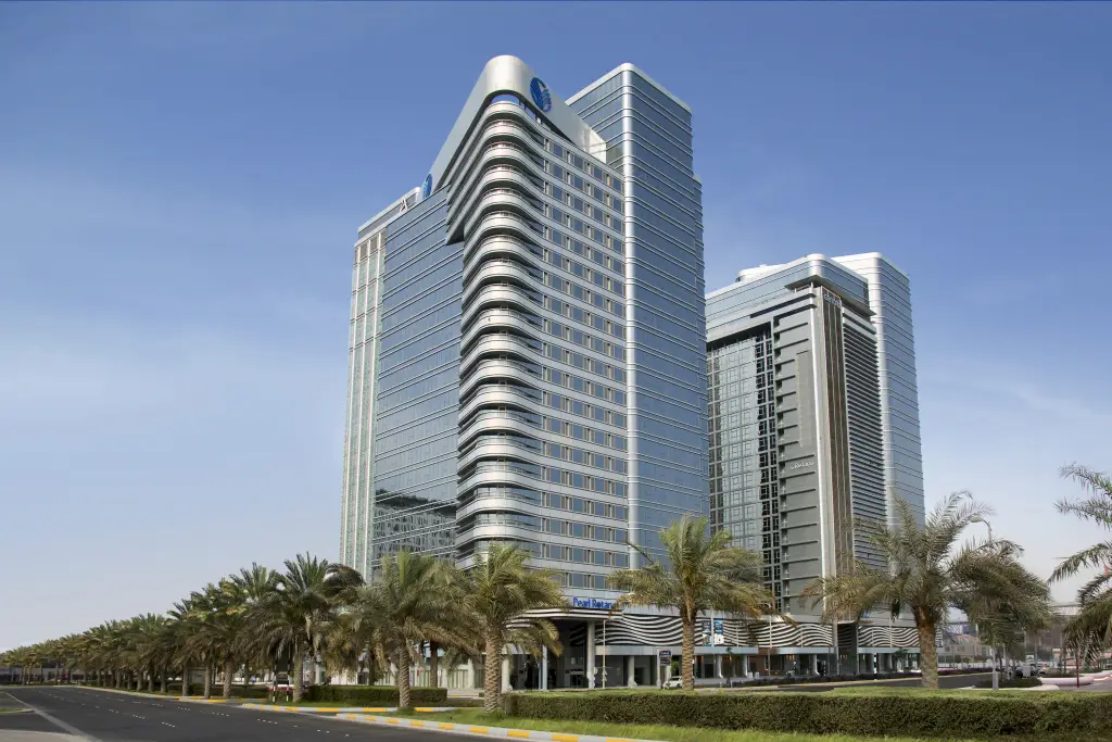 Pearl Rotana Capital Centre — фото 1