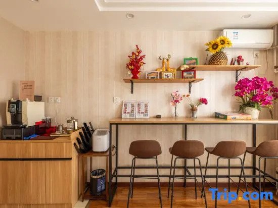 Пекин: Jintai Home (Beijing Railway Station)