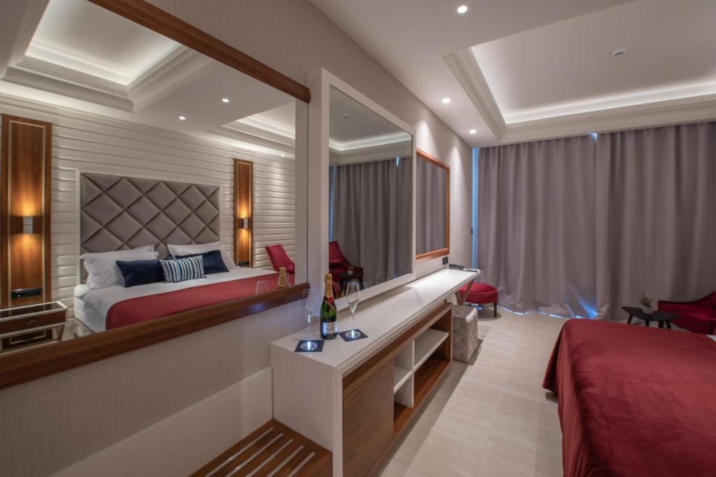 Доброта: Boutique Hotel R Palazzo