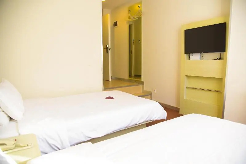 Цзюцюань: Hanting Hotel Jiuquan Changxing Electrical Equipment Market