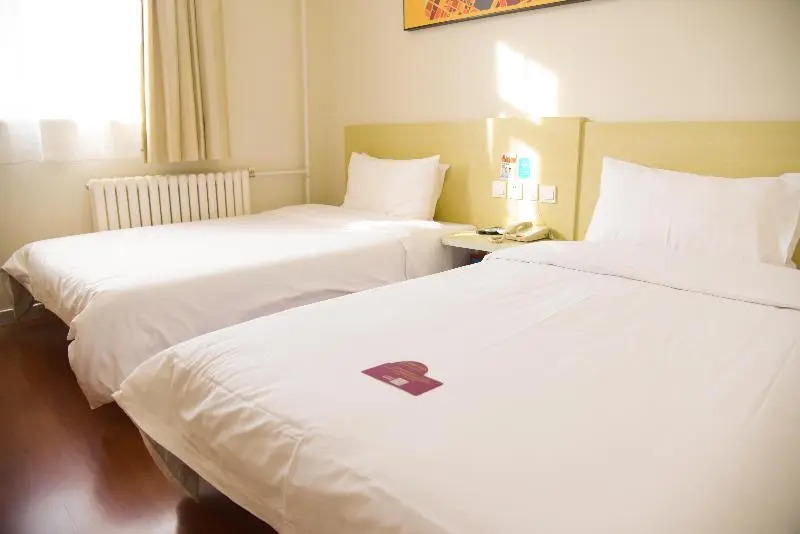 Цзюцюань: Hanting Hotel Jiuquan Changxing Electrical Equipment Market