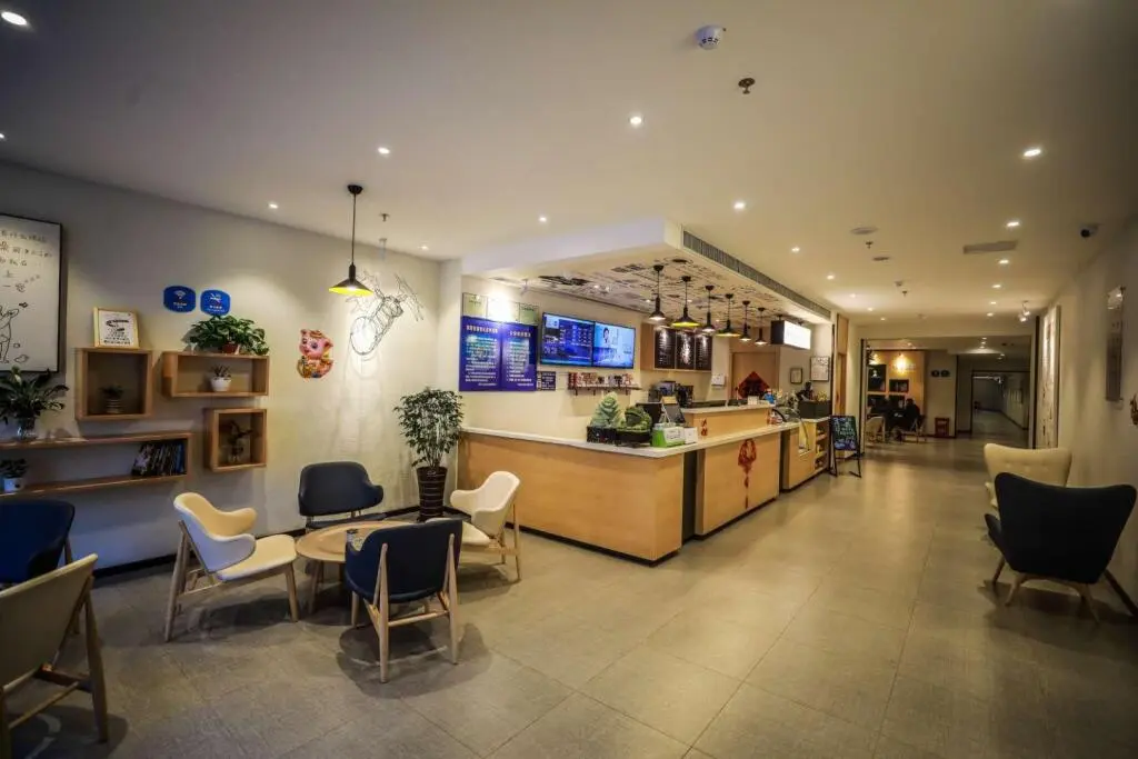 Шэньян: Hanting Hotel Shenyang Wanlian Metro Station