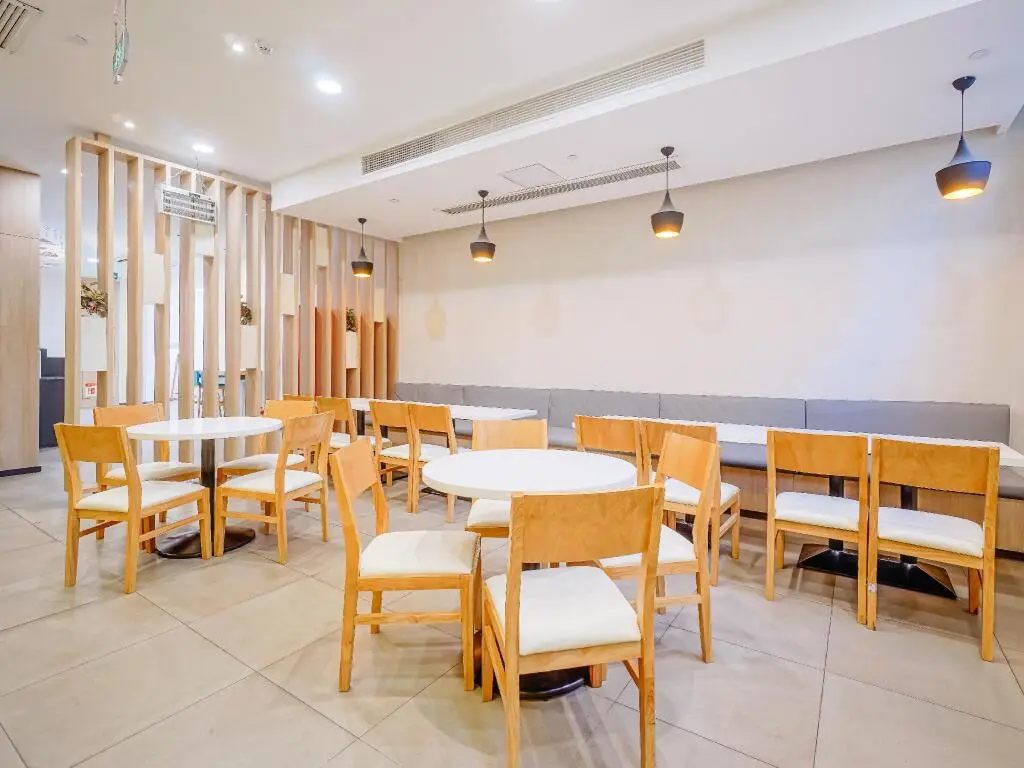 Нанкин: Hanting Hotel Nanjing Hexi International Expo Center