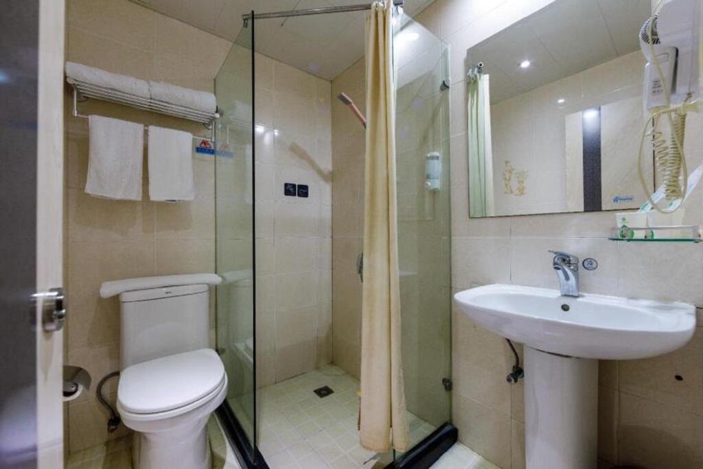 Шанхай: Hi Inn Shanghai Xujiahui Wantiguan